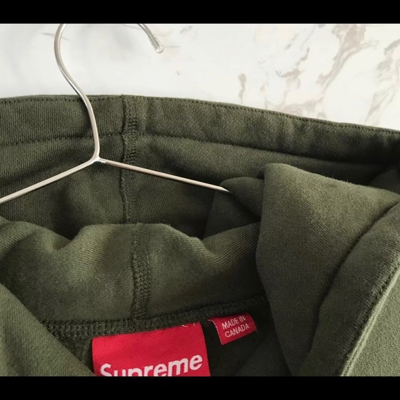 Supreme Box Logo Hoodie  - Dark Olive; FW11 - Picture 2 of 6